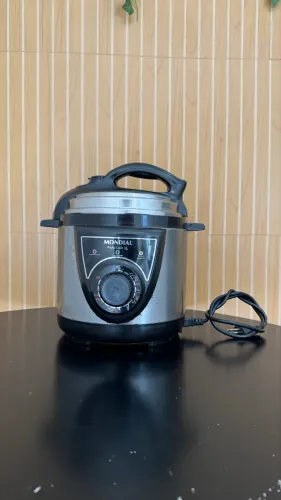 Panela de Pressão Elétrica Mondial Pratic Cook 3L - Excelente Estado