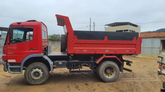 Caminhao muito bom,troco por caminhao 3/4