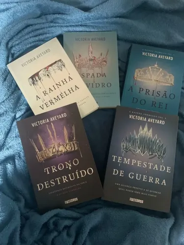 Kit 4 livros rainha vermelha
