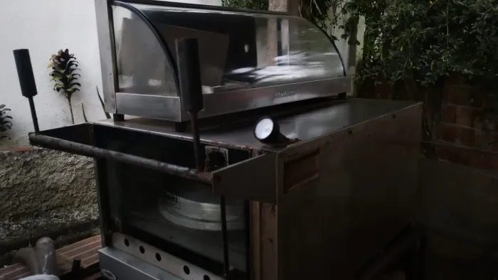 Forno pra pizza, e estufa de salgados no precinho