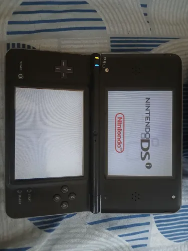 Nitendo dsi xl