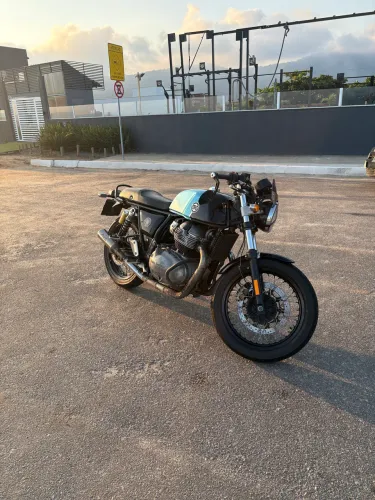 Royal Enfield Continental GT650 - impecável