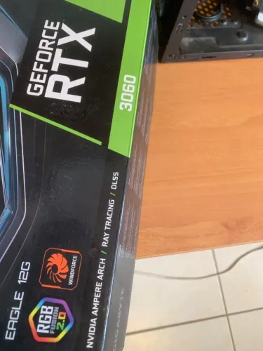 Pc i5 10400 f, rtx 3060 eagle de 12 gb, 16 de ram