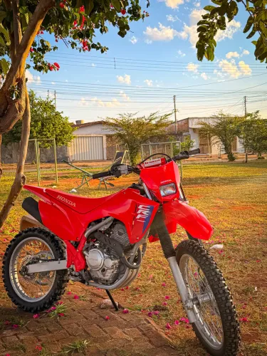 CRF 250F / 2025 / ZERADINHA