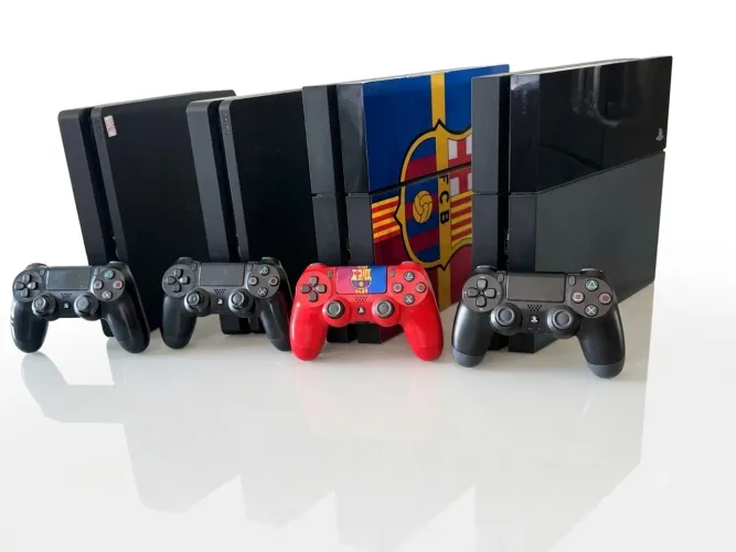 PlayStation 4