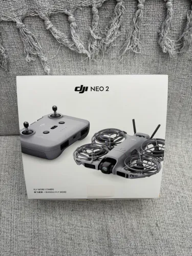 Drone dji neo 2 com case e celular para usar no controle!