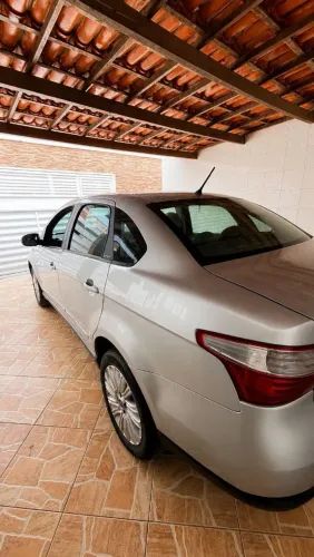 Fiat Grand Siena Essence 1.6 Flex 16V 2016