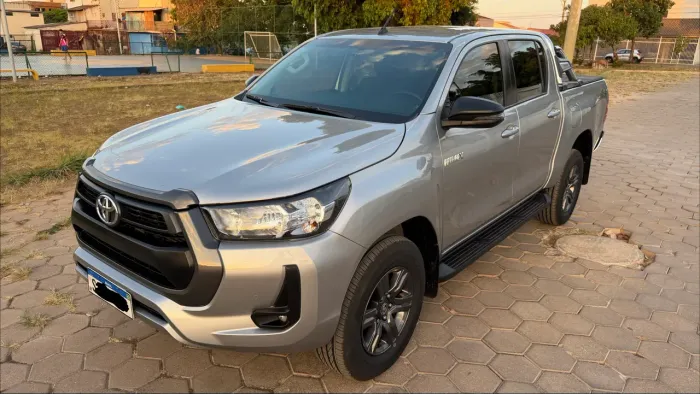 Toyota Hilux CD SR 4X4 2.8 TDI Diesel Aut. 2024