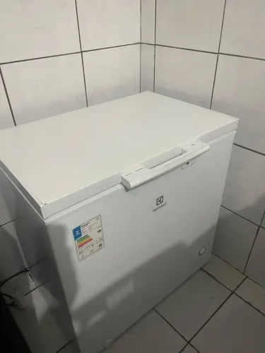 Freezer Eletrolux 198L