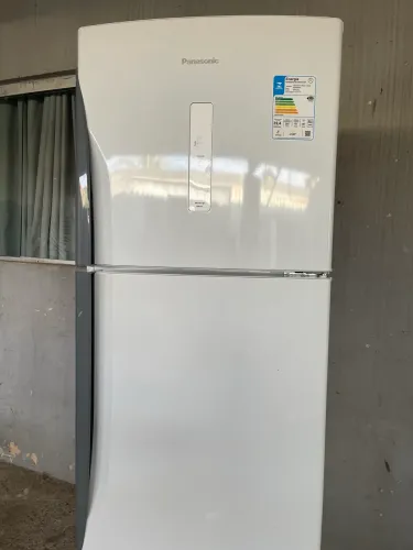 Geladeira Panasonic NOVÍSSIMA 220v FROSTFREE