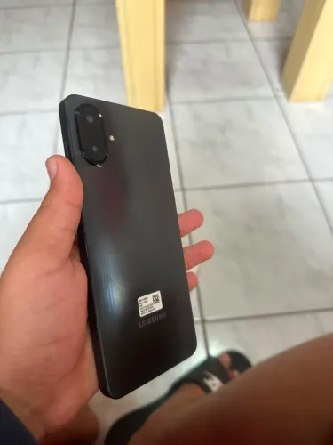 Samsung A07 128 gigas sem detalhes