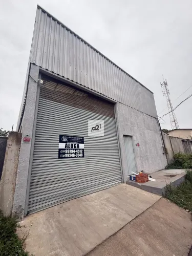 Galpão para alugar em Vila Velha, Pontal das Garças, com 240 m²