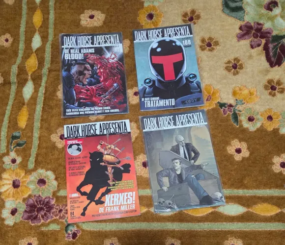 Lote hq gibi quadrinhos dark horse