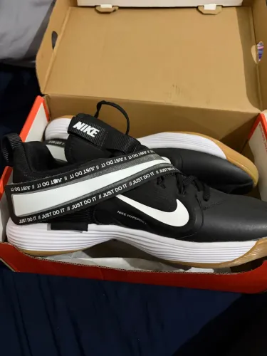Tênis nike react hyperset se - basquete/volei tamanho 45