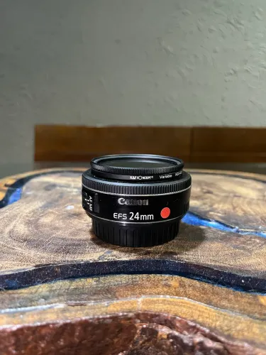 Lente 24mm 2.8 pancake Canon com filtro K&F 
