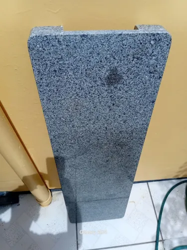 Bancada para cozinha de granito nova.