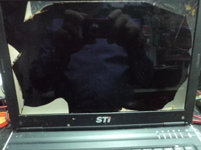 notebook sti semp toshiba is1253