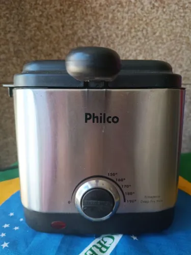 Fritadeira Philco a óleo 