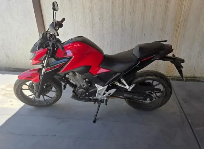 CB 300 F TWISTER