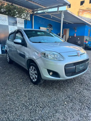 Fiat Palio Attractive 1.0 EVO Fire Flex 8V 5P 2013
