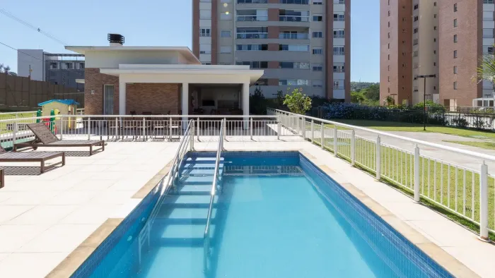 Amplitude, vista e infra de clube