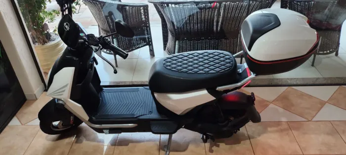 SCOOTER ELÉTRICA SCHINERAY TITANIUM ELECX