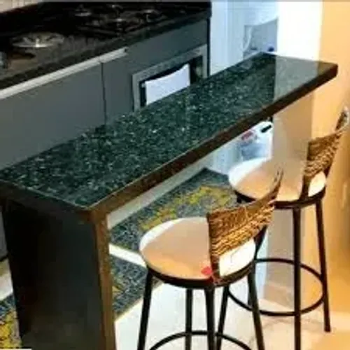 Bancadas de granito e mármore na promoção cozinha e banheiro