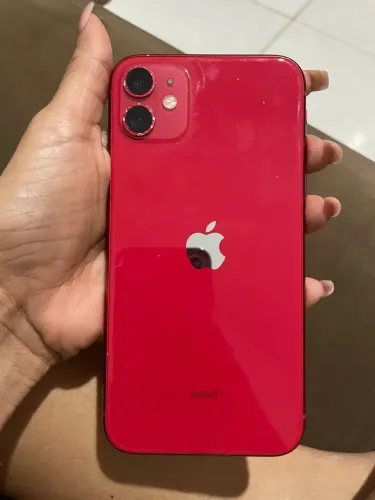 iPhone 11 64gb em ótimo estado!