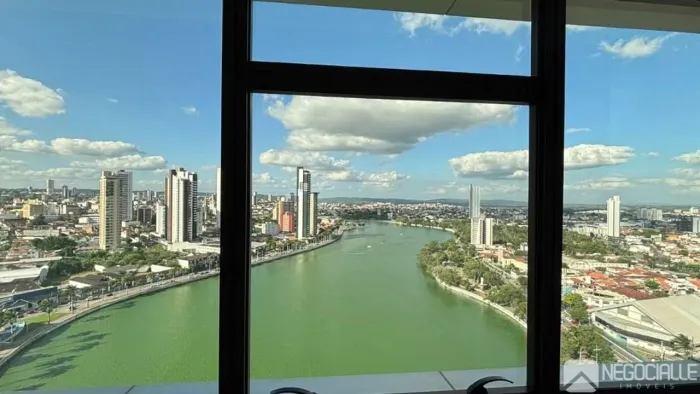Apartamento com 2 dormitórios para alugar, 81 m² por R$ 3.700,00/mês - Centro - Campina Gr