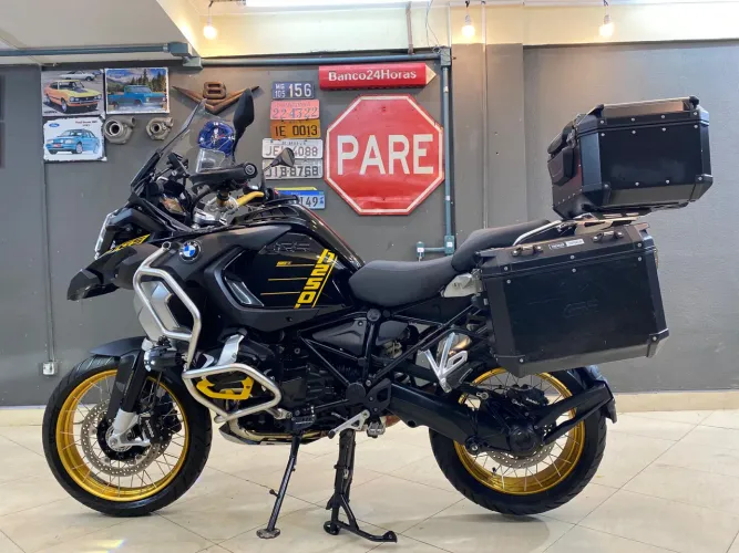Baús Laterias Givi Outback trekker GS 1250 