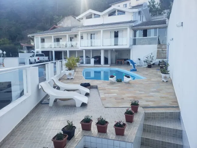 Sobrado com 7 quartos à venda, 800 m² por R$ 2.900.000 - Jardim Meridien - Águas de Lindói