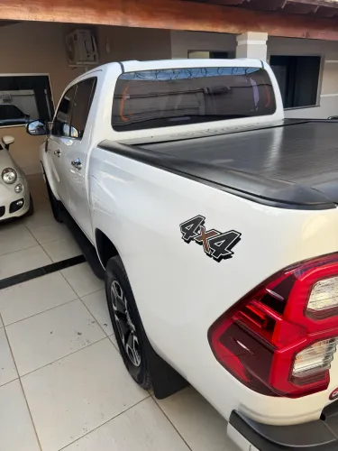 Toyota Hilux CD SRX Limited 4X4 2.8 TDI Die.aut 2022