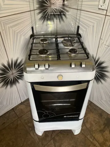 Vendo fogão semi novo