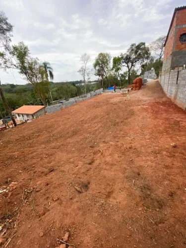 Terreno no interior 