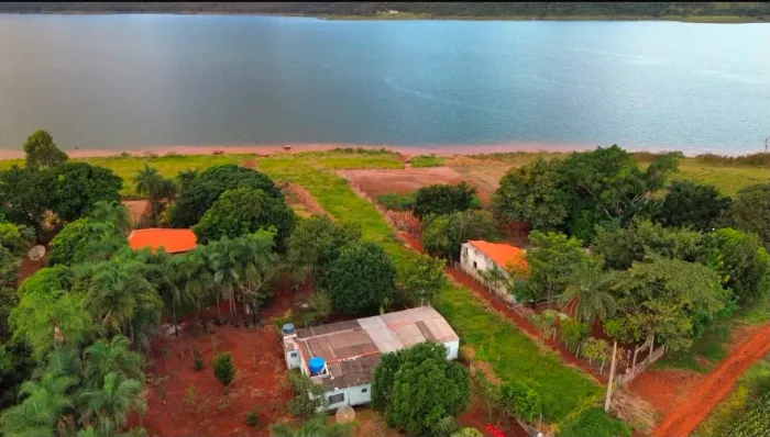 Chácara com cisterna