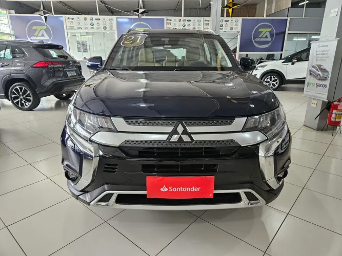 Mitsubishi Outlander HPE-S 2.2 Diesel 4X4 Aut. 2021