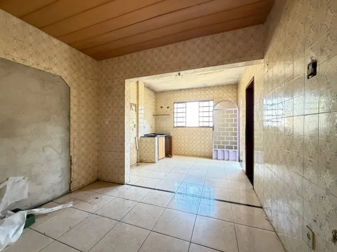 Casa à venda - Santa Helena, 5 quartos - Belo Horizonte