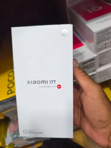 Xiaomi 17T 5G Global 12/512GB. Novo lacrado com garantia