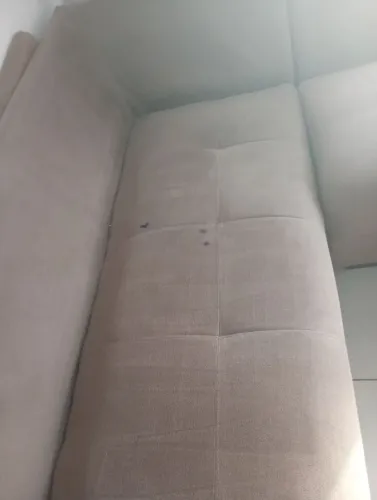 Sofá de canto em L