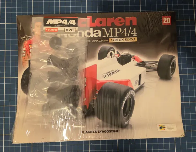 Fasciculo Planeta Deagostini McLaren MP4/4 - N°20