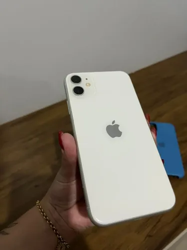 iPhone 11 64 GB