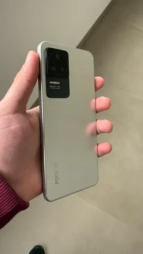 Poco F4 5G 8GB RAM / 256GB