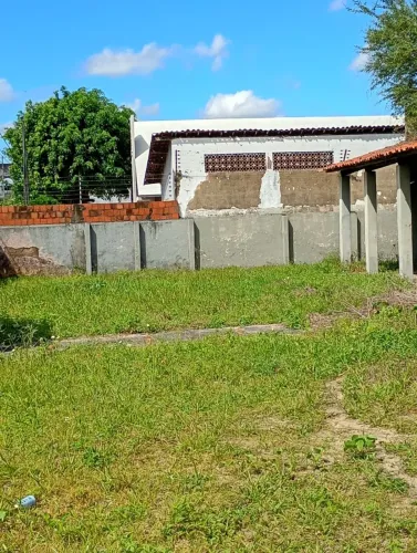 TERRENO DE 1.800 MT² NO BAIRRO JOSE WALTER