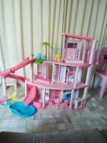 Casa de boneca da Barbie