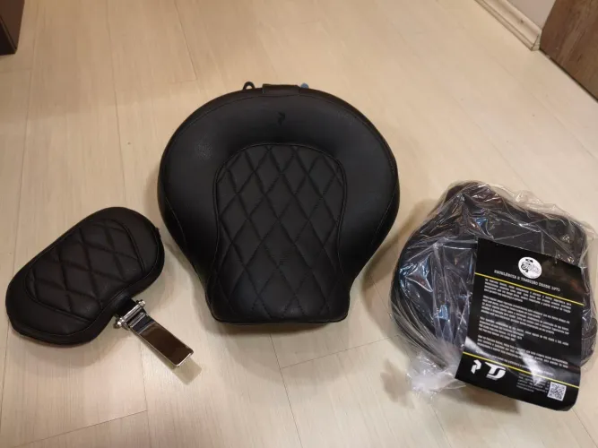 Kit Banco Confort Gel Pedrinho Piloto e Garupa