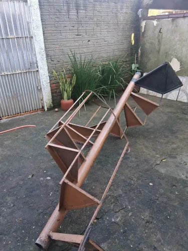Vendo escada caracol