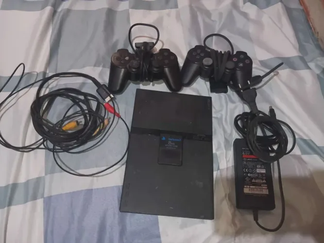 PlayStation 2 Slim Completo + 2 Controles + Memory Card (Pronto para Jogar)