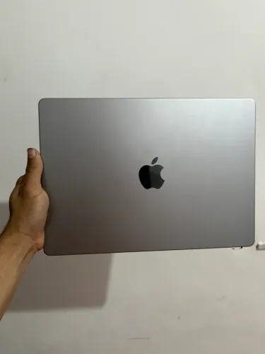 Tela do Macbook pro M1/M2 com defeito!