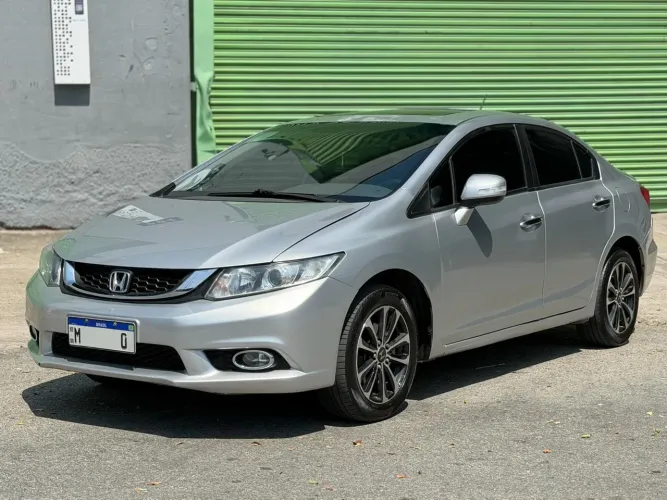 Honda Civic Sedan EXS 1.8/1.8 Flex 16V Aut. 4P 2013
