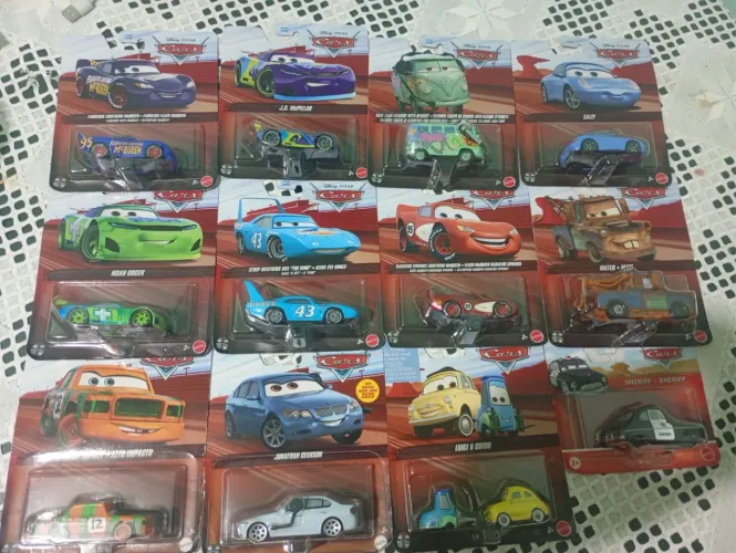 Carros Disney Pixar 